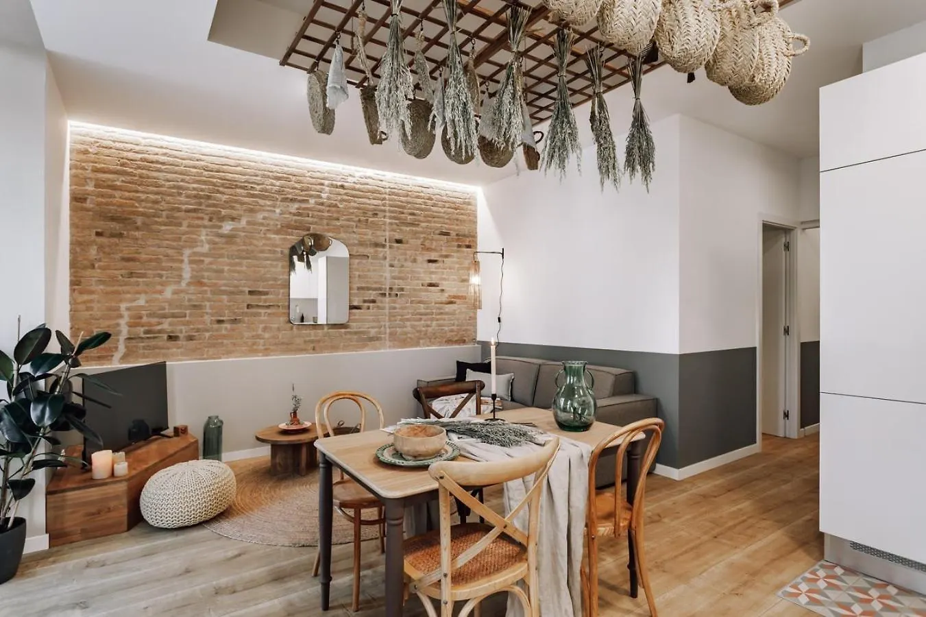 Aroche - 2 Bedrooms In Sant Antoni Barcelona Appartement